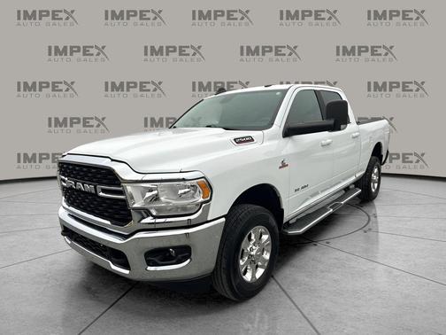2022 RAM 2500 Big Horn Crew Cab 4x4 6'4' Box