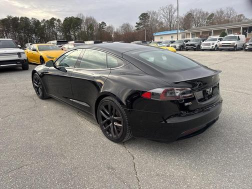 2021 Tesla Model S Plaid