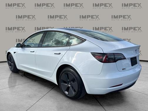 2023 Tesla Model 3 Standard Range
