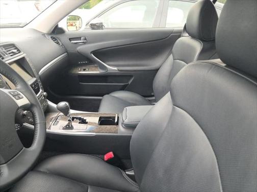 2011 Lexus IS 250C Base