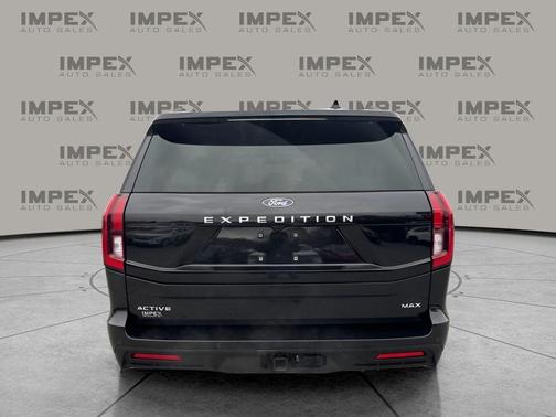 2025 Ford Expedition Max Active 4x2