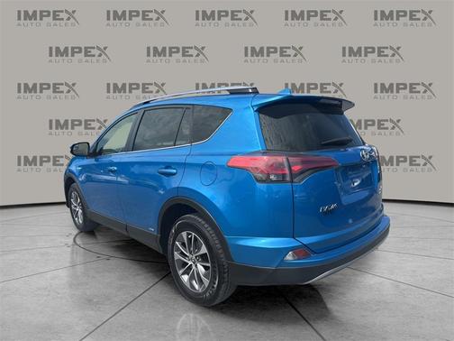 2018 Toyota RAV4 Hybrid XLE