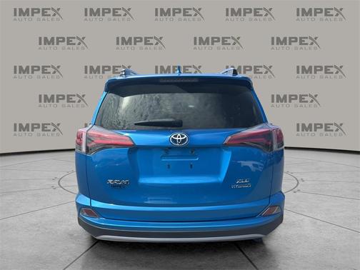 2018 Toyota RAV4 Hybrid XLE