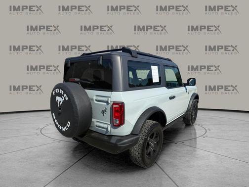CACTUS GRAY 2022 Ford Bronco Black Diamond