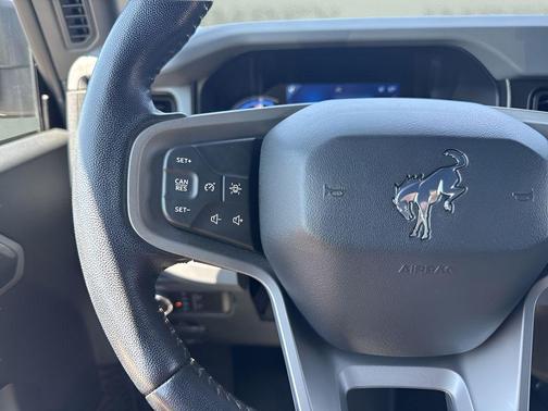 CACTUS GRAY 2022 Ford Bronco Black Diamond