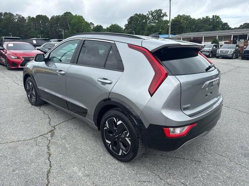 Steel Gray 2025 Kia Niro EV Wind