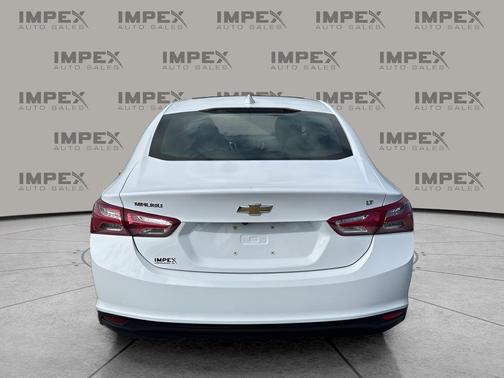 Summit White 2021 Chevrolet Malibu FWD LT