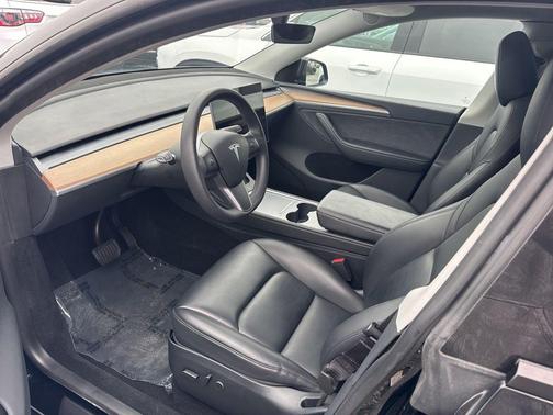 Solid Black 2023 Tesla Model Y Long Range Dual Motor All-Wheel Drive