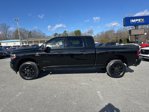 2023 RAM 2500 Laramie Mega Cab 4x4 6'4' Box