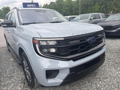 GLACIER GRAY METALLIC TC 2025 Ford Expedition Max Active 4x4
