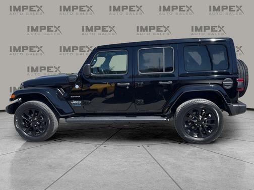 Black Clearcoat 2021 Jeep Wrangler Unlimited 4xe Sahara