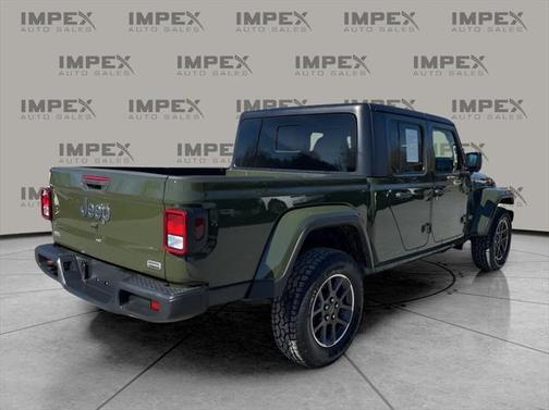 2023 Jeep Gladiator Overland