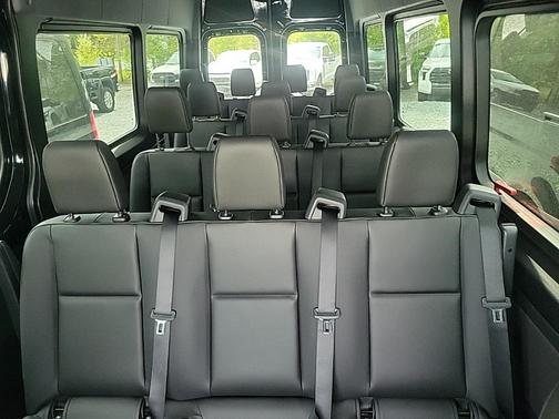 2025 Mercedes-Benz Sprinter 2500 High Roof