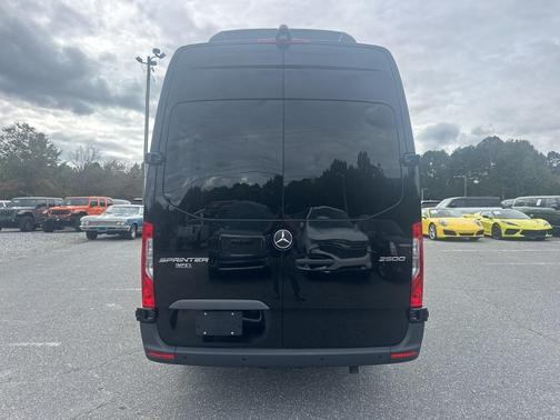 2025 Mercedes-Benz Sprinter 2500 High Roof