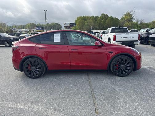 Red Multi-Coat 2022 Tesla Model Y Performance Dual Motor All-Wheel Drive