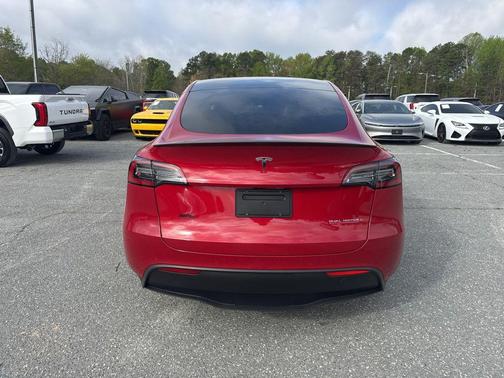 Red Multi-Coat 2022 Tesla Model Y Performance Dual Motor All-Wheel Drive
