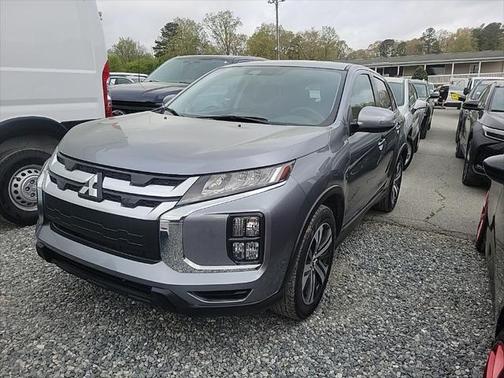 2023 Mitsubishi Outlander Sport SE