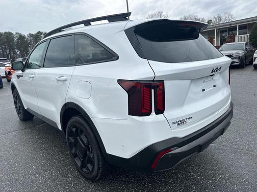 2025 Kia Sorento SX