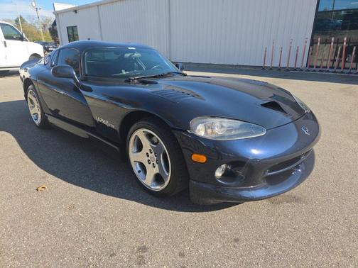 2001 Dodge Viper GTS