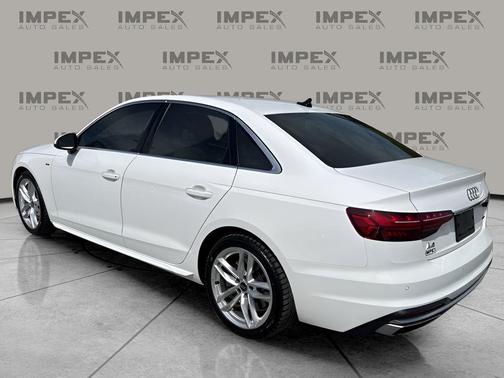 2023 Audi A4 45 S line Premium Plus