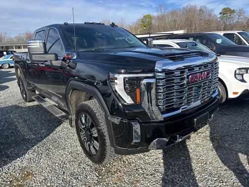 2025 GMC Sierra 2500 Denali