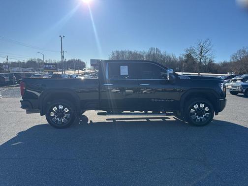 2025 GMC Sierra 2500 Denali