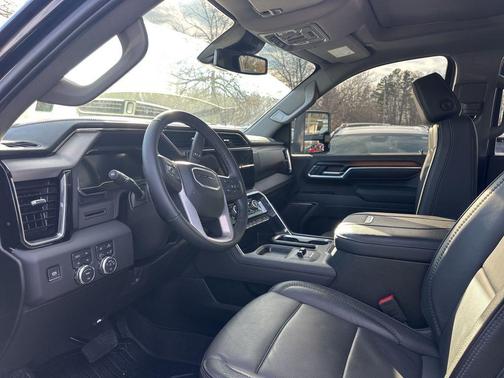 2025 GMC Sierra 2500 Denali