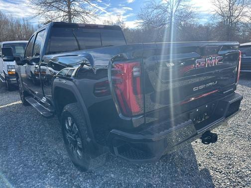 2025 GMC Sierra 2500 Denali