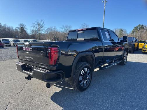 2025 GMC Sierra 2500 Denali