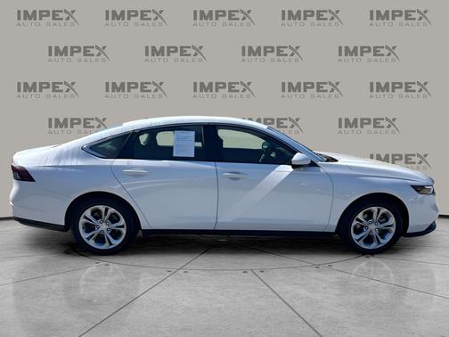 Platinum White Pearl 2025 Honda Accord LX 1.5T