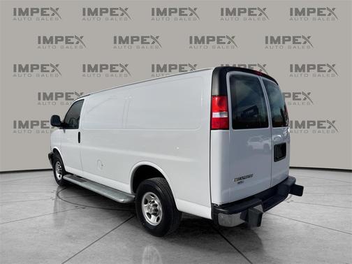 2023 Chevrolet Express 2500 RWD 2500 Regular Wheelbase WT