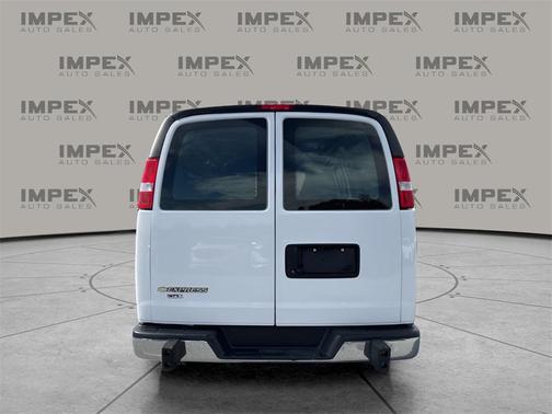 2023 Chevrolet Express 2500 RWD 2500 Regular Wheelbase WT
