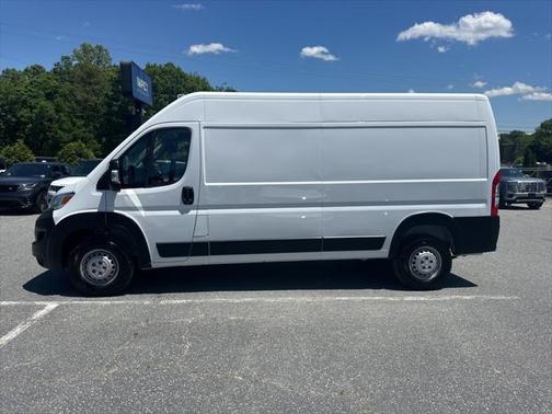 2025 RAM ProMaster 2500 Tradesman