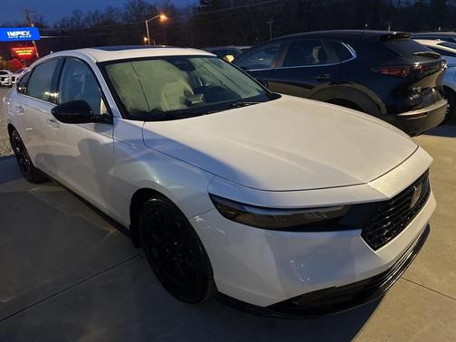 2025 Honda Accord Sport SE 1.5T