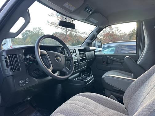 2024 Chevrolet Express 3500 RWD 3500 Extended Wheelbase LS