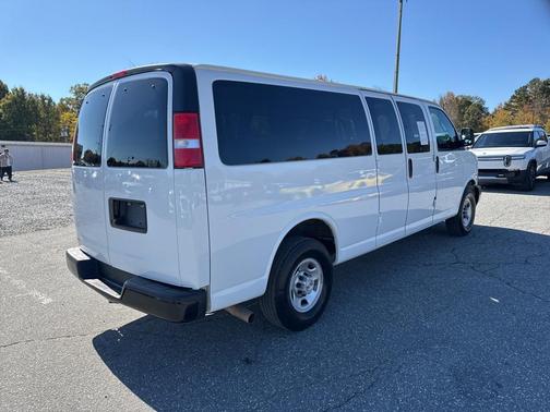 2024 Chevrolet Express 3500 RWD 3500 Extended Wheelbase LS