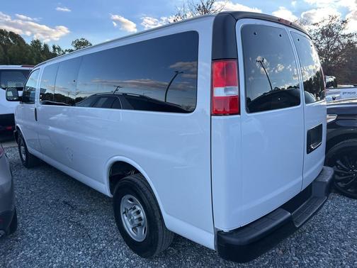 2024 Chevrolet Express 3500 RWD 3500 Extended Wheelbase LS