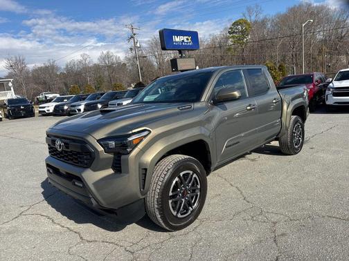2025 Toyota Tacoma Hybrid TRD Sport