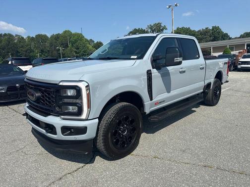 Glacier Gray Metallic Tri-Coat 2026 Ford F-350 Lariat