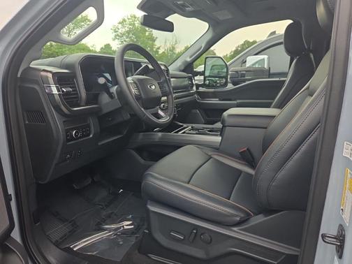 Glacier Gray Metallic Tri-Coat 2026 Ford F-350 Lariat