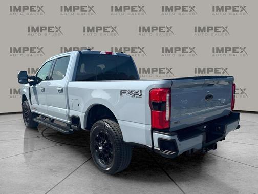 Glacier Gray Metallic Tri-Coat 2026 Ford F-350 Lariat