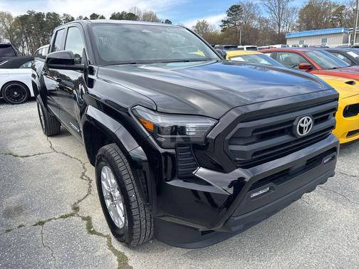 2024 Toyota Tacoma SR5