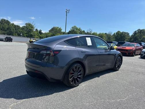 2022 Tesla Model Y Performance Dual Motor All-Wheel Drive