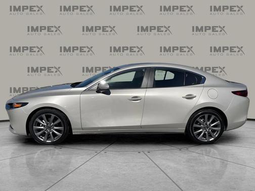 2025 Mazda Mazda3 FWD w/Preferred Package