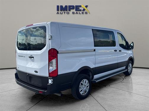 2024 Ford Transit-250 Base