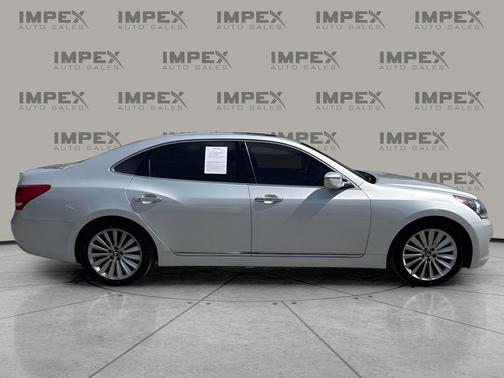 Santiago Silver 2016 Hyundai Equus Ultimate