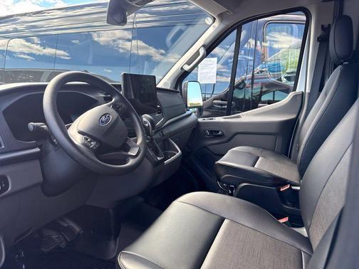 Oxford White 2026 Ford Transit-350 Base