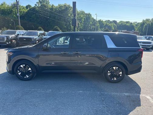 Panthera Metal 2026 Kia Carnival Hybrid LXS