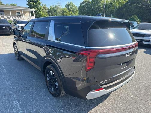Panthera Metal 2026 Kia Carnival Hybrid LXS
