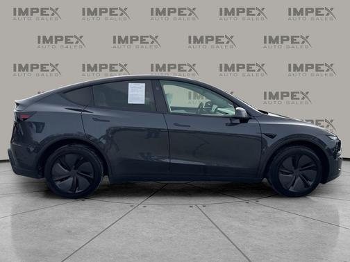 2026 Tesla Model Y Premium Rear-Wheel Drive